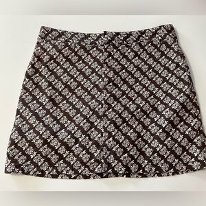 DOCKERS  Skort With Brown Background And White Floral Print Size 10